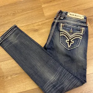 Rock revival Darcy Skinny size 26